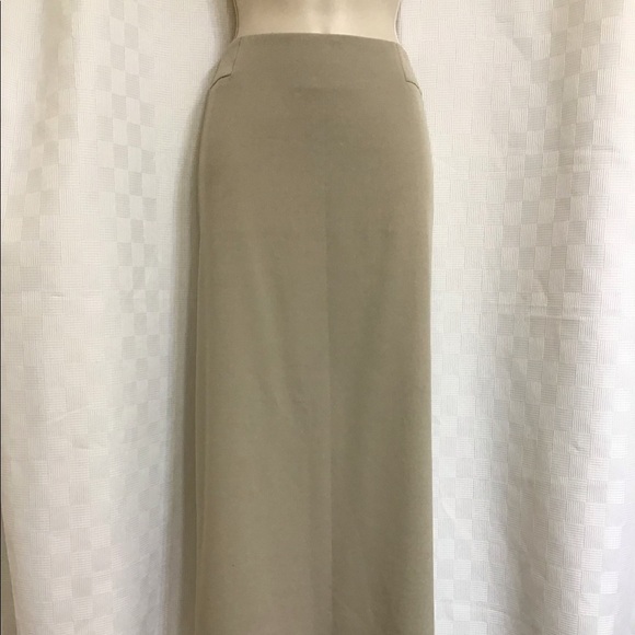 Rafaella Dresses & Skirts - RAFAELLA skirt